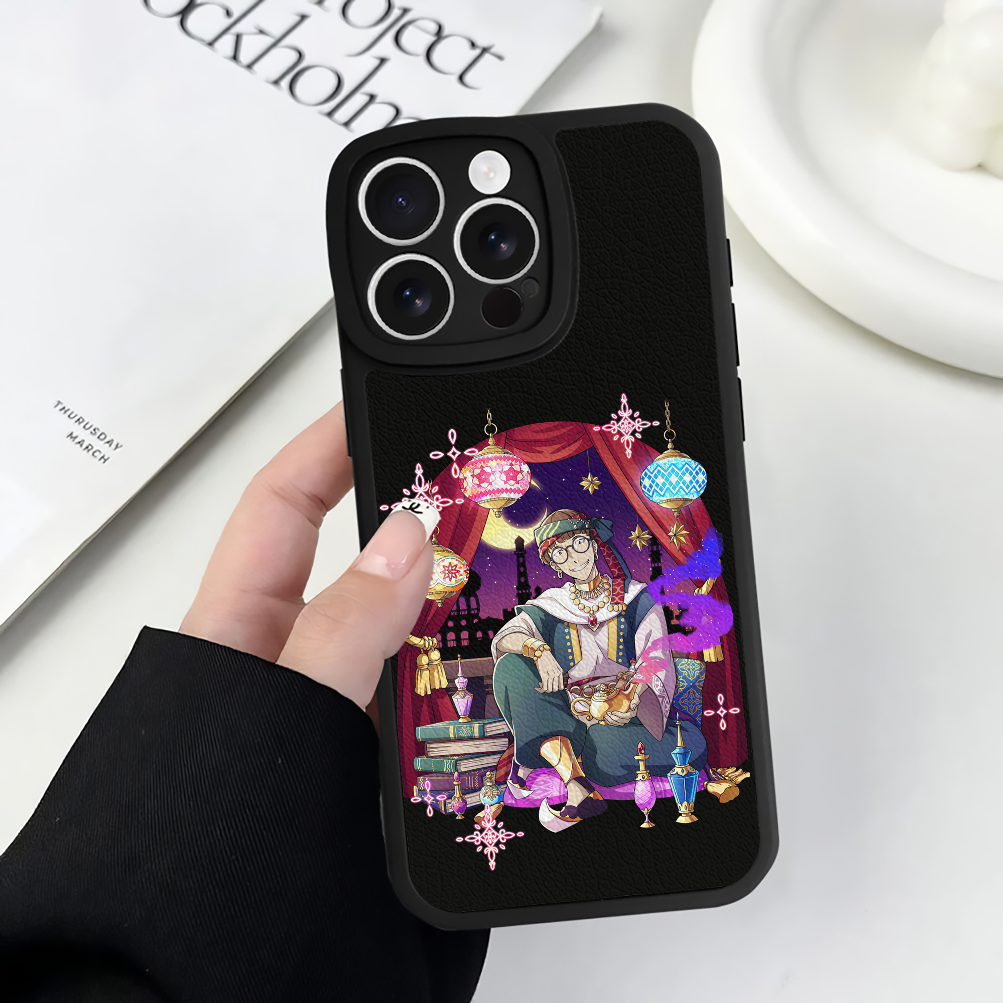 （画像用） 文豪ストレイドッグス Bungo Stray Dogs 【iPhone 16シリーズ対応】シリコンスマホケース（レザー調） 材質：シリコン